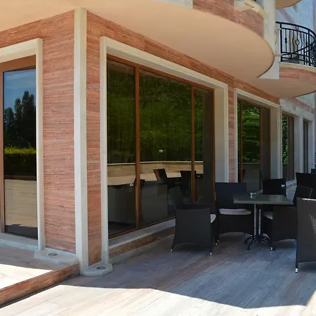 Bratanov River Park Studio Apartment